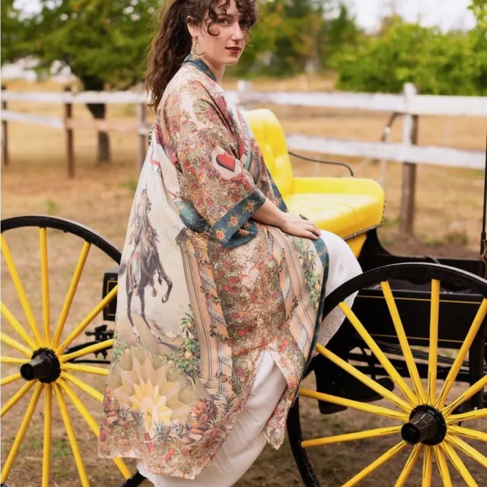 LOVE REVOLUTION OPERA DUSTER FULL LENGTH by Market of Stars Kimono robe w/ belt - Picture 14 of 16
